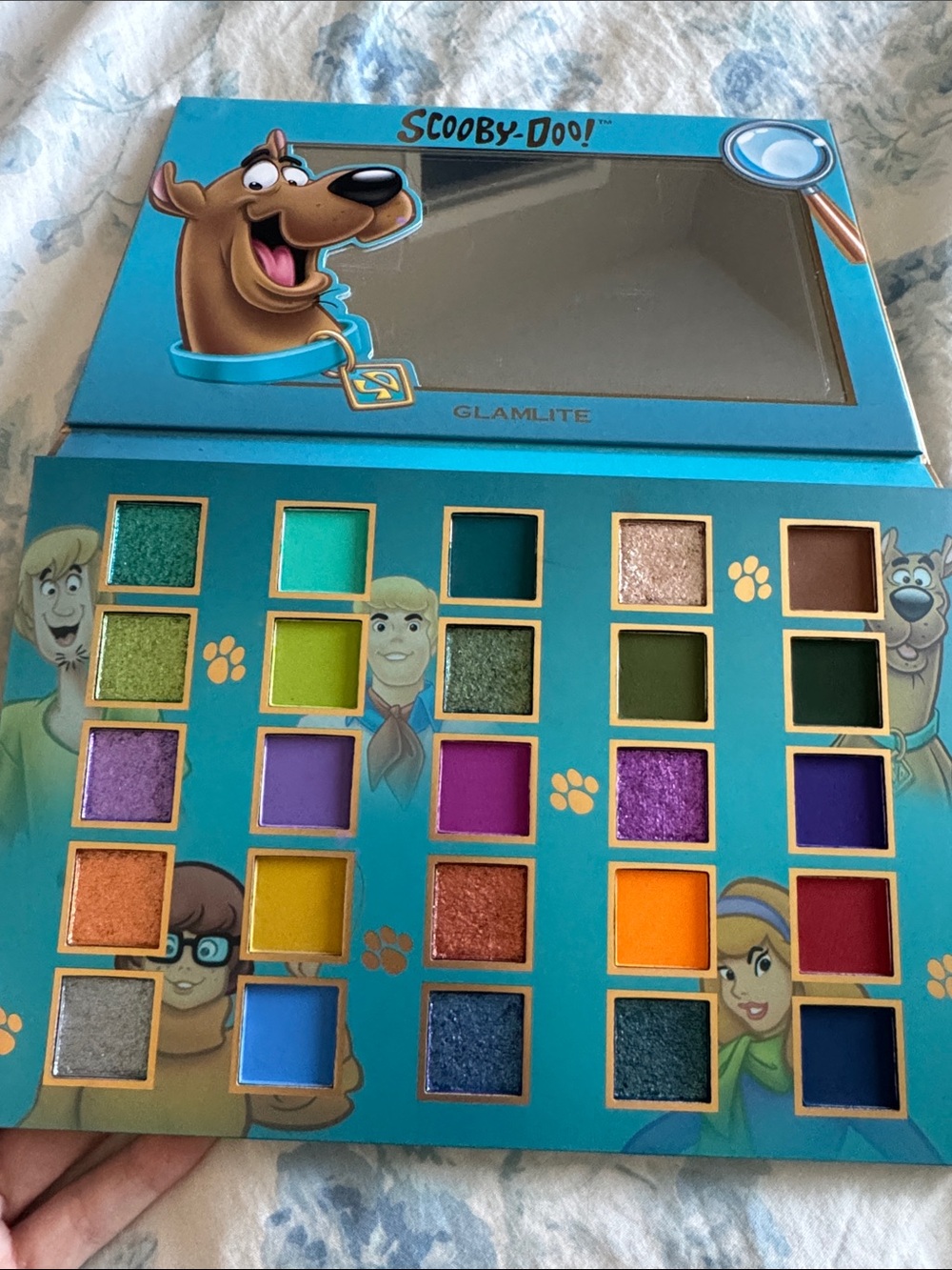 Glamlite Scooby-Doo 25-Color Eyeshadow Palette - Multicolor - Picture 3 of 6